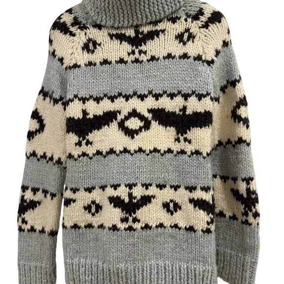 Men's Patterned Blue and Cream Cowichan Sweater - Picture 2 of 2